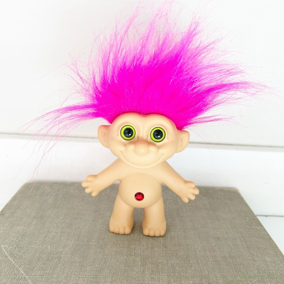 I ❤️ Trolls Toy Troll Collectable Hot Pink Hair 2023 Nostalgia-Core Retro Toy - Picture 3 of 7